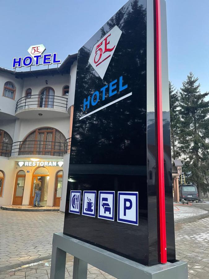 Hotel5E Plav Bagian luar foto